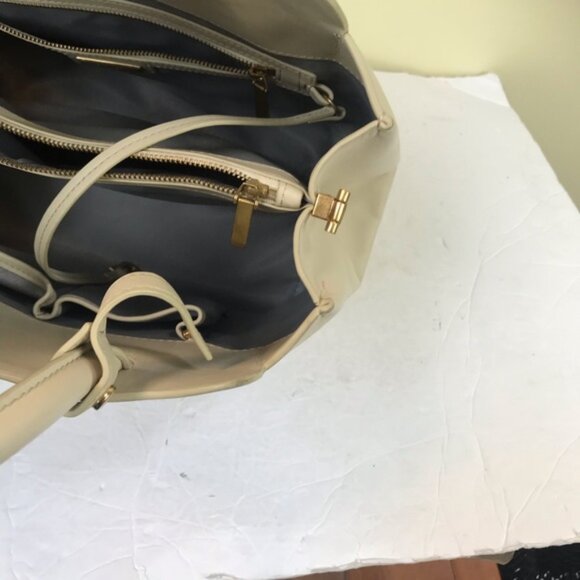 Aritzia Auxiliary Bega Leather Satchel Structured Bag Crossbody Shoulder Bag Tan - Picture 12 of 16